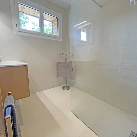 La Croix Du Sol Villa *
